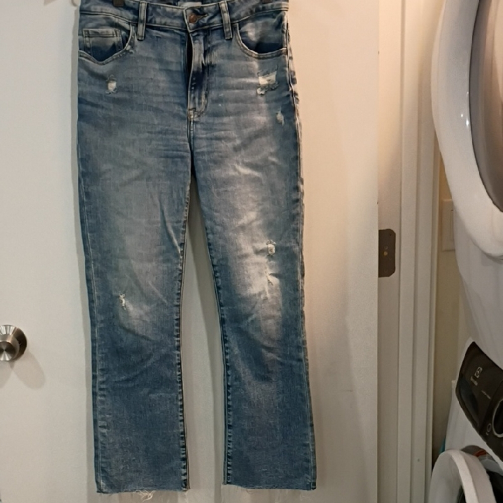 Stylish Distressed Light Blue Boyfriend Jeans